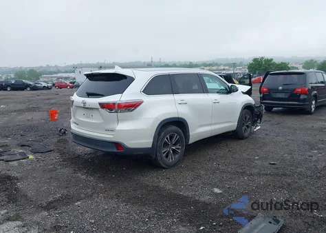 2016 Toyota Highlander Xle V6 z USA, uszkodzony, nr VIN 5TDJKRFH8GS228075